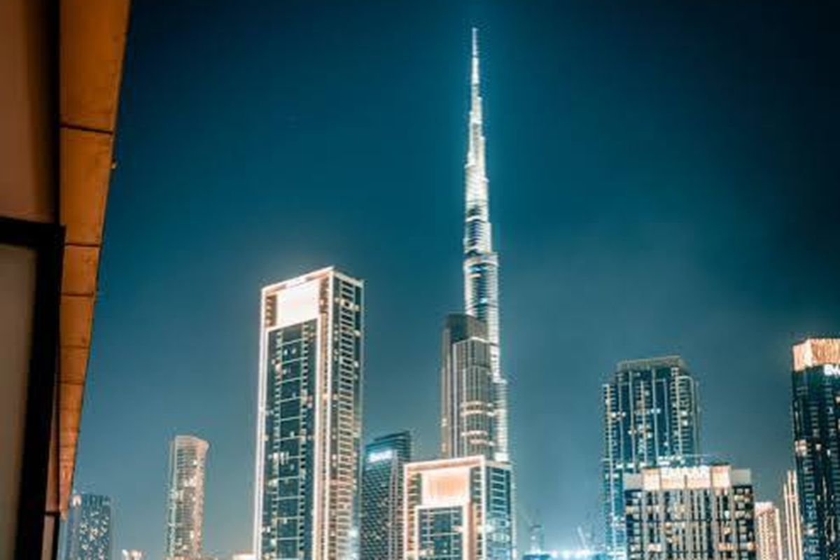 Business Management Consulting in Abu Dhabi — planning session at BML